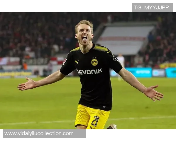 退役后国际足球明星的转型之路与人生新篇章探讨